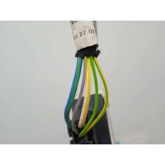 Motor Elevalunas Delantero Izquierdo para Audi A6 Berlina (4F2)