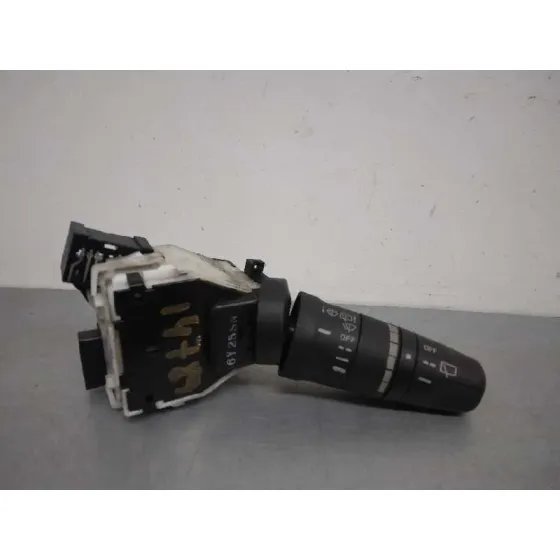 Mando Limpia para Nissan Note (E11E)