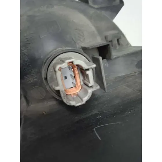 Faro Derecho para Infiniti Fx
