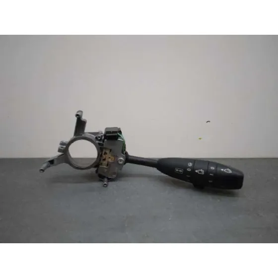 Mando Limpia para Mercedes-Benz Clase B (W245)