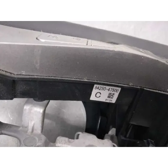 Volante para Toyota Prius+