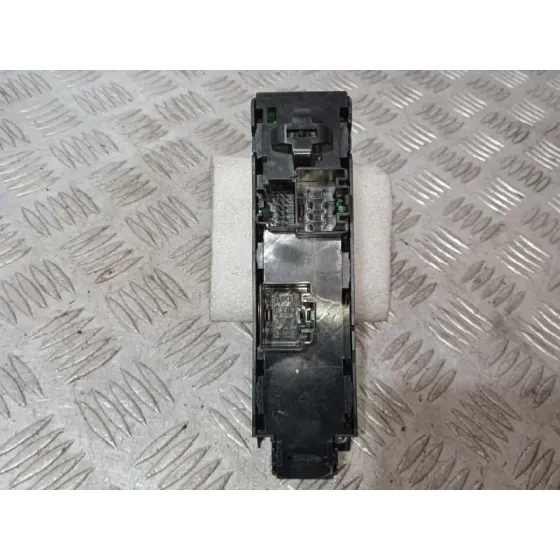 Mando Elevalunas Delantero Izquierdo para Ford Tourneo Courier (C4A)