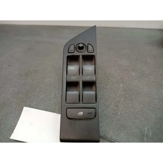 Mando Elevalunas Delantero Izquierdo para Land Rover Evoque