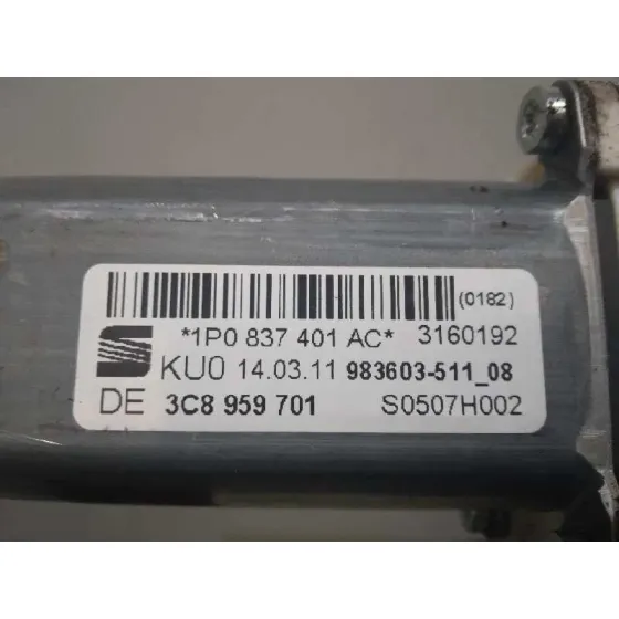 Motor Elevalunas Delantero Izquierdo para Seat Leon (1P1)