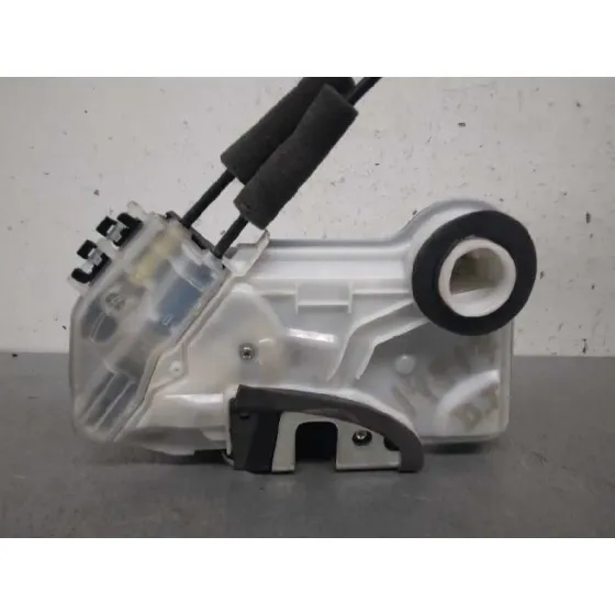 Cerradura Puerta Delantera Derecha para Toyota Prius+