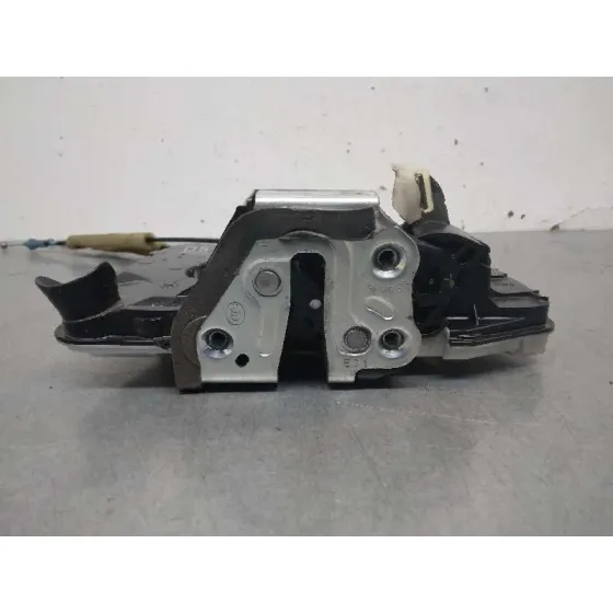 Cerradura Puerta Delantera Derecha para Toyota Prius+