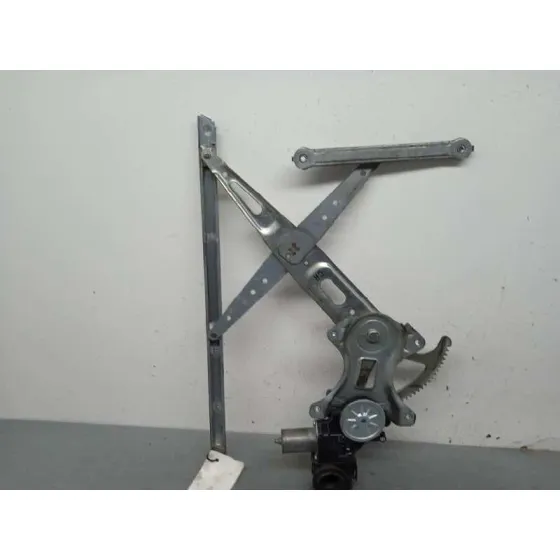 Elevalunas Trasero Derecho para Toyota Prius+