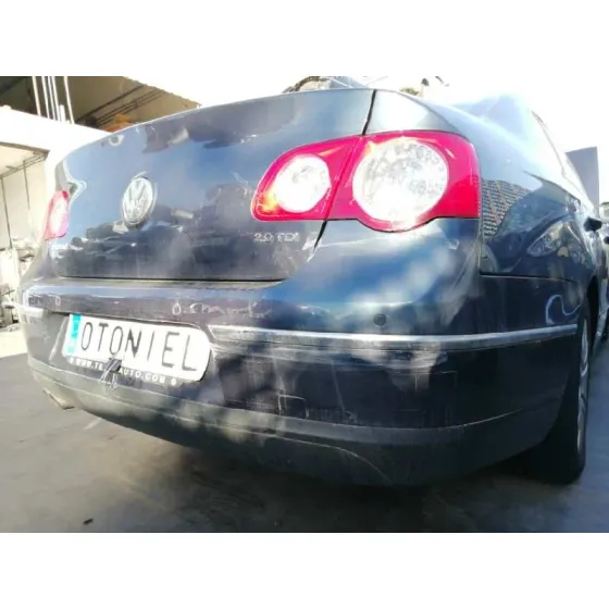 Paragolpes Trasero para Volkswagen Passat Berlina (3C2)