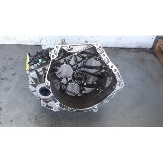Caja Cambios para Mazda 3 Lim. ()
