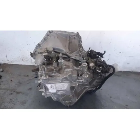 Caja Cambios para Mazda 3 Lim. ()