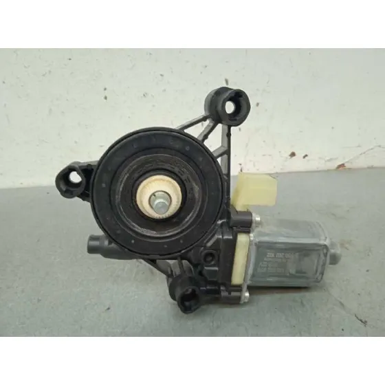 Motor Elevalunas Delantero Derecho para Seat Ateca (Khp)