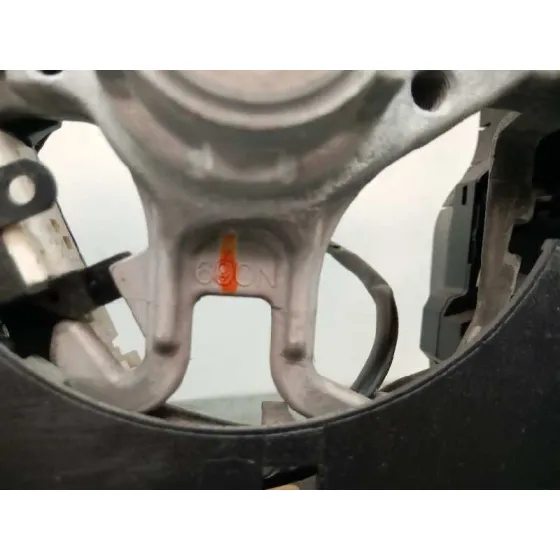 Volante para Toyota Prius (Nhw20)