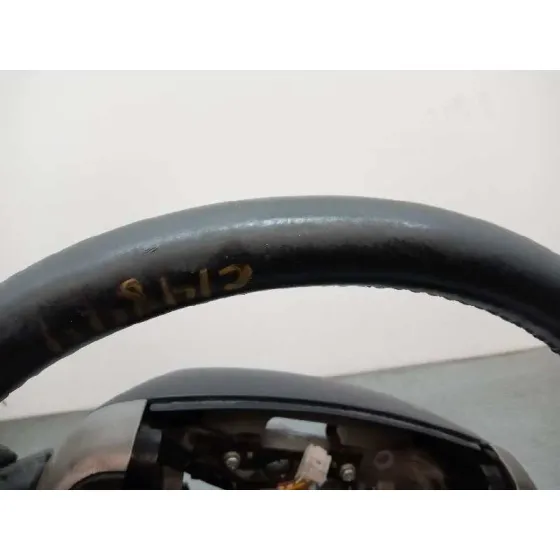 Volante para Toyota Prius (Nhw20)