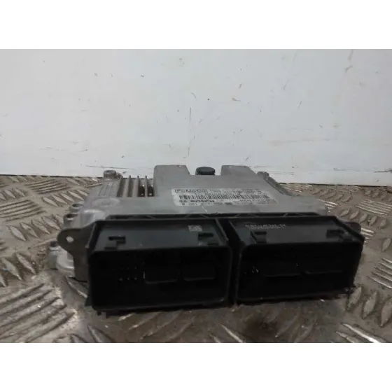 Centralita Motor Uce para Ford Tourneo Courier (C4A)