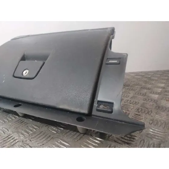 Guantera para Volvo C70 Cabriolet