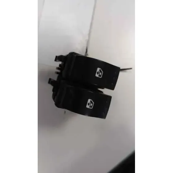 Mando Elevalunas Delantero Izquierdo para Renault Scenic Ii