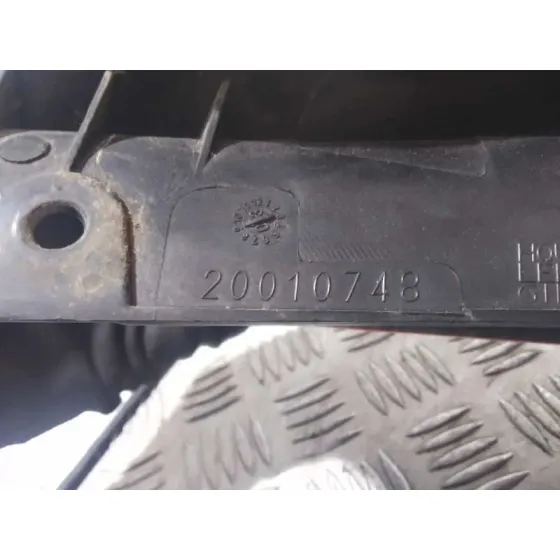 Piloto Trasero Derecho para Ford Fiesta (Cbk)