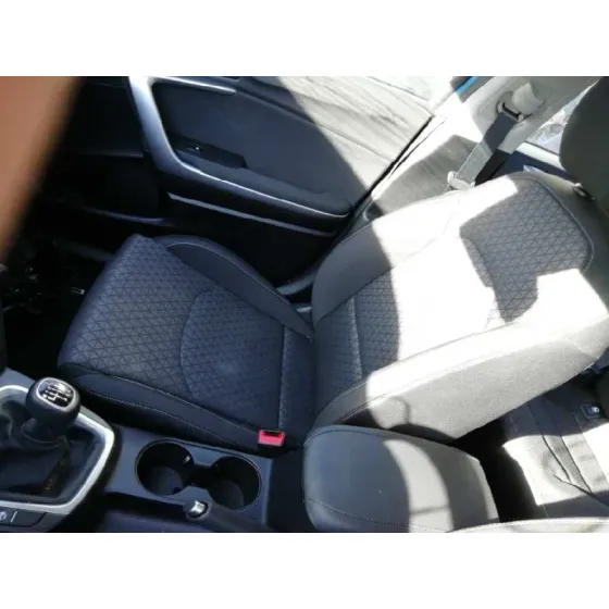 Juego Asientos Completo para Kia Ceed