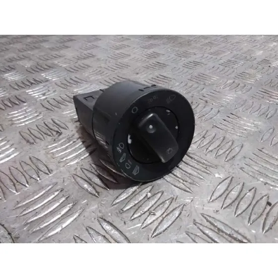 Mando Luces para Audi A4 Avant (8E)