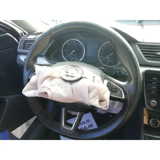 Volante para Skoda Superb (3V3)