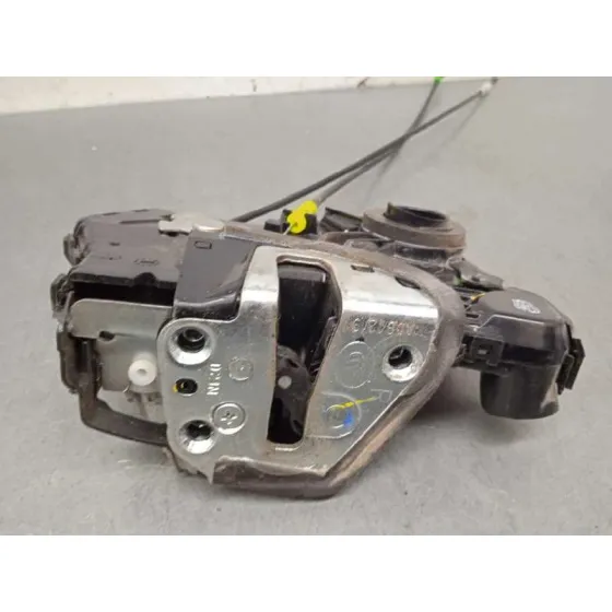 Cerradura Puerta Delantera Derecha para Toyota Auris