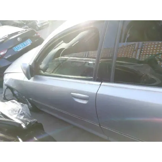 Puerta Delantera Izquierda para Audi A8 (4E2)