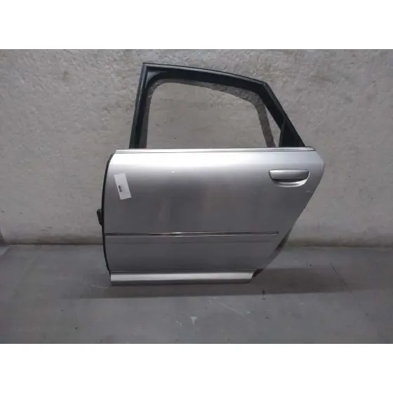 Puerta Trasera Izquierda para Audi A8 (4E2)