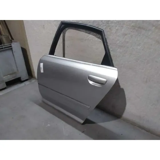 Puerta Trasera Izquierda para Audi A8 (4E2)
