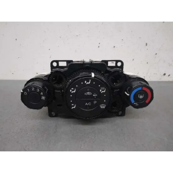 Mando Calefaccion / Aire Acondicionado para Ford Fiesta (Ccn)
