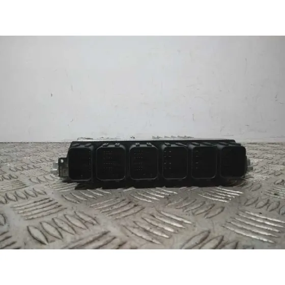 Centralita Motor Uce para Bmw Serie 1 Lim. (F40)