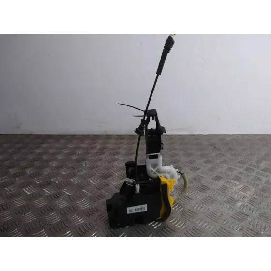 Cerradura Puerta Delantera Derecha para Kia Cee'd