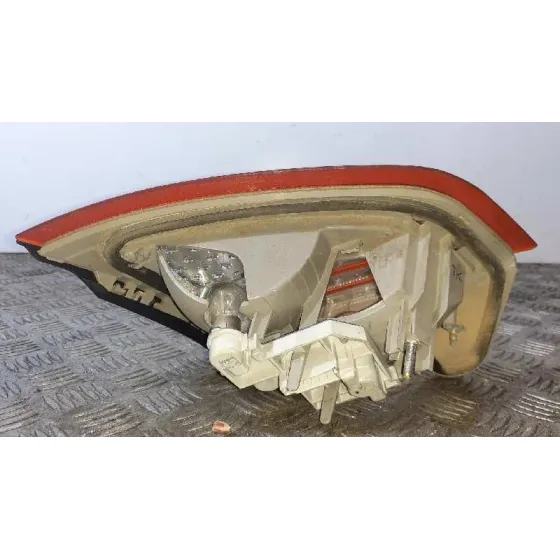 Piloto Trasero Derecho Interior para Ford Mondeo Ber. (Ca2)