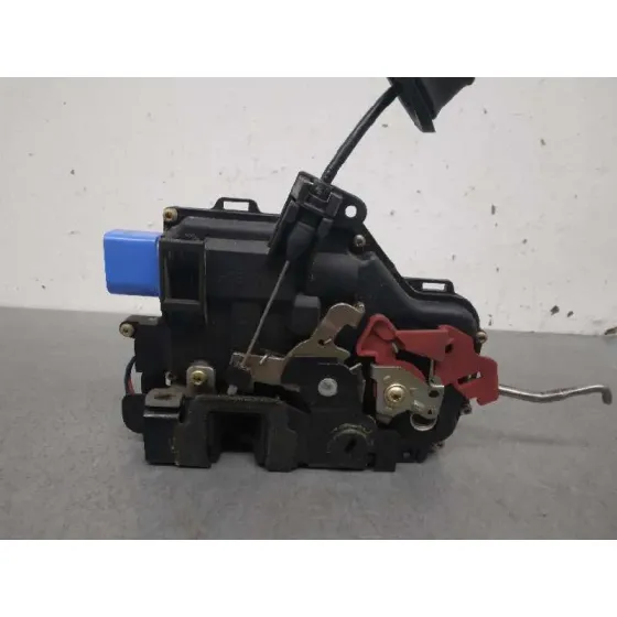 Cerradura Puerta Trasera Derecha para Audi A8 (4E2)