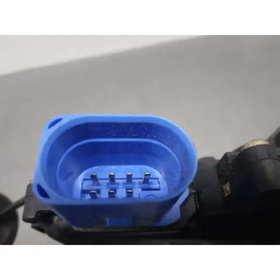 Cerradura Puerta Trasera Derecha para Audi A8 (4E2)