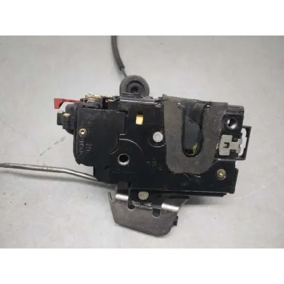 Cerradura Puerta Trasera Izquierda para Audi A8 (4E2)