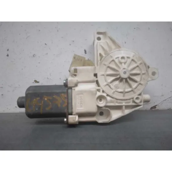 Motor Elevalunas Delantero Derecho para Mercedes-Benz Clase M (W164)