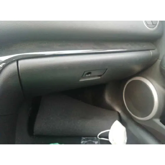 Guantera para Mazda 6 Lim. (Gh)