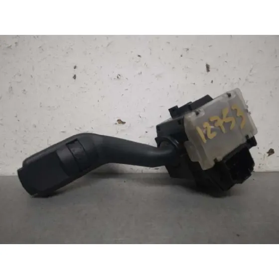 Mando Limpia para Ford Transit Caja Cerrada '06