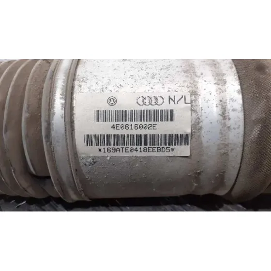 Amortiguador Trasero Derecho para Audi A8 (4E2)