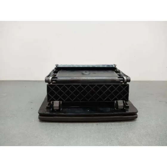 Guantera para Volkswagen Touran (1T1)