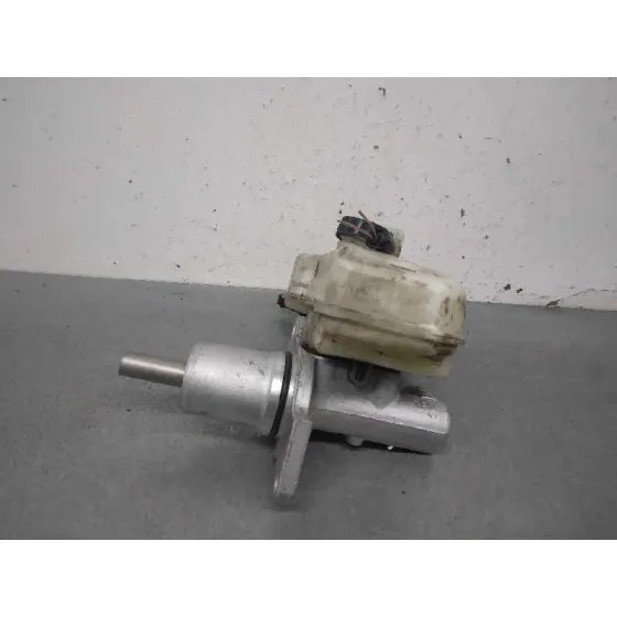 Bomba Freno para Volkswagen Lt Caja Cerrada / Combi (Mod. 1997)