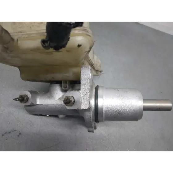 Bomba Freno para Volkswagen Lt Caja Cerrada / Combi (Mod. 1997)