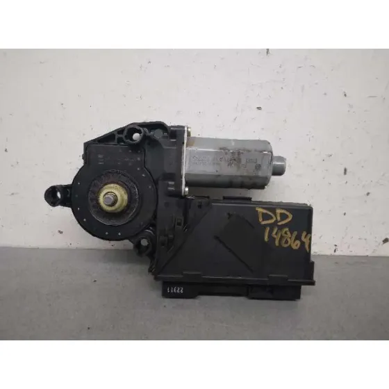 Motor Elevalunas Delantero Derecho para Audi A8 (4E2)