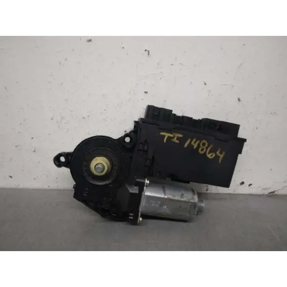 Motor Elevalunas Trasero Izquierdo para Audi A8 (4E2)