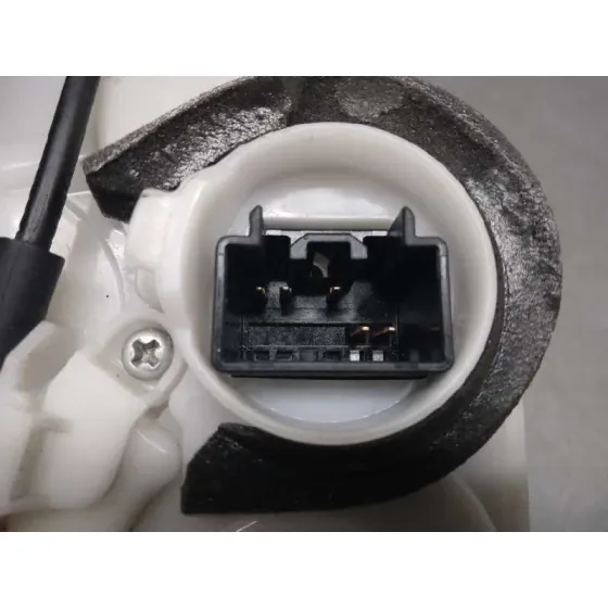 Cerradura Puerta Delantera Derecha para Mazda 6 Lim. (Gh)