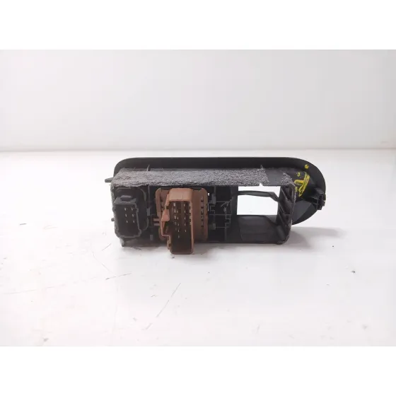 Mando Elevalunas Delantero Izquierdo para Renault Megane Ii Classic Berlina