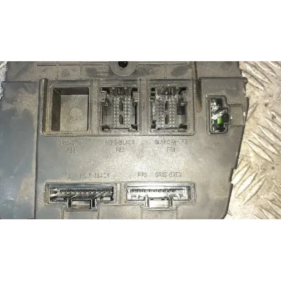 Centralita Bsi para Renault Megane Ii Berlina 5P