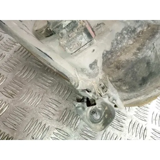 Faro Izquierdo para Opel Astra H Caravan