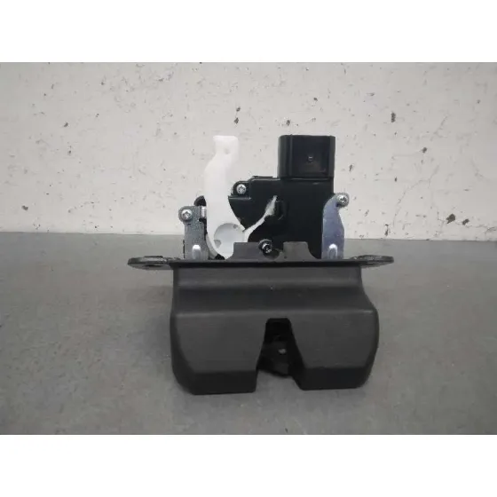 Cerradura Maletero / Porton para Kia Sportage