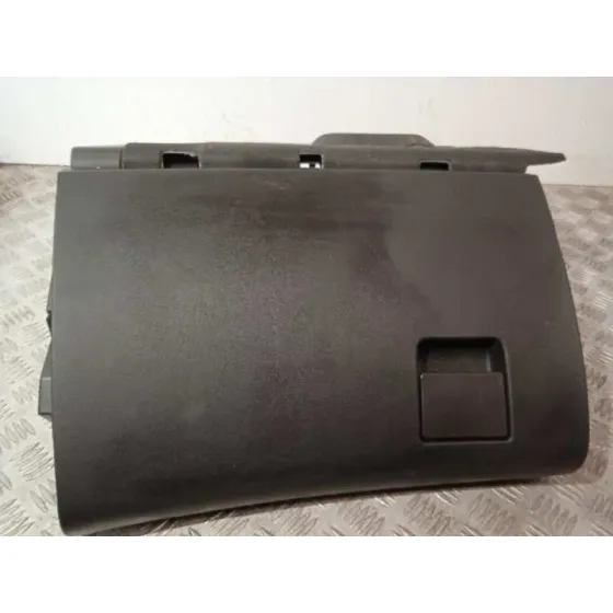 Guantera para Opel Insignia Berlina